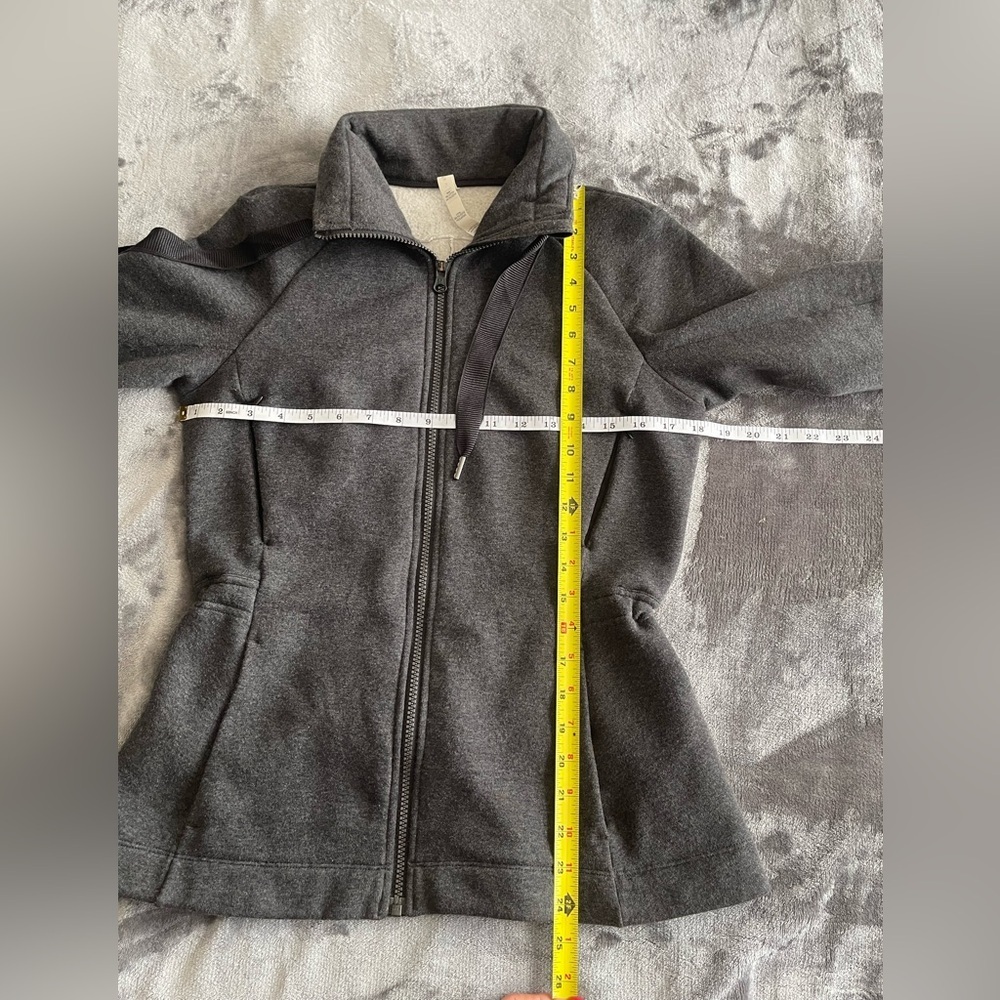 LULULEMON & Go Take Off Fleece Jacket Zip Up Gray Size 4 - Picture 10 of 14